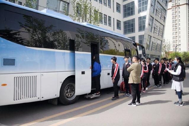 去醫院體檢已過時，移動醫療車讓體檢更便捷