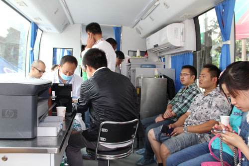 在獻血車獻血應該注意什么？01