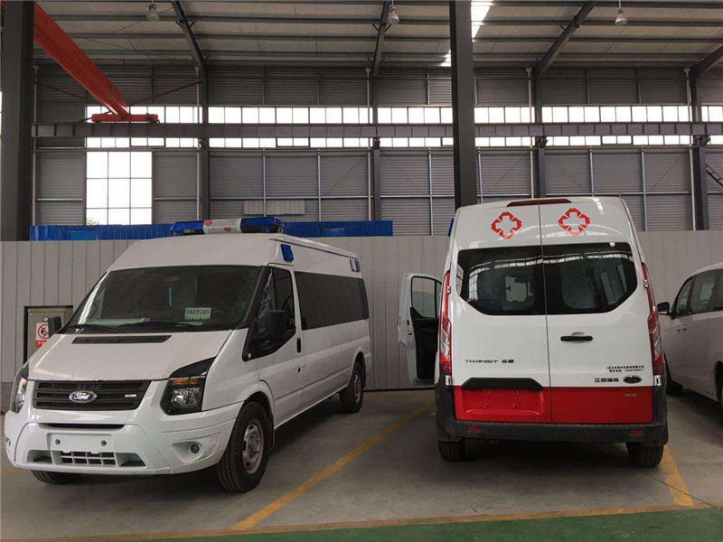 廣州救護車廠家跟你聊聊為什么無人避讓救護車？01